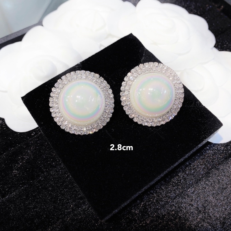 Bông Tai Nữ Cá Tính Đính Đá Cao Cấp Mang Phong Cách Hàn Quốc - MS76079