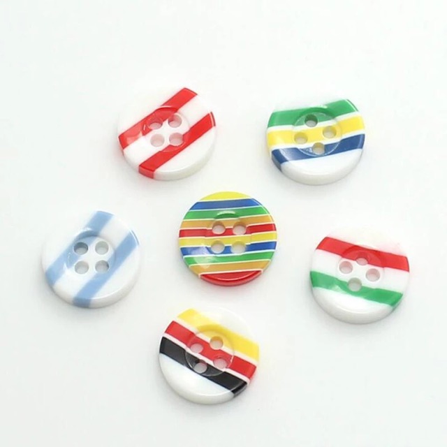 Nút sơmi cầu vồng size 10mm