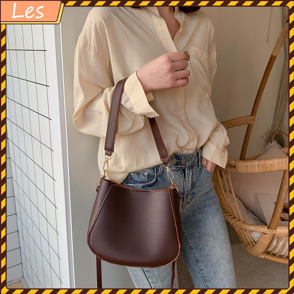 Túi Da Đeo Chéo Màu Trơn Thời Trang Cho Nữ