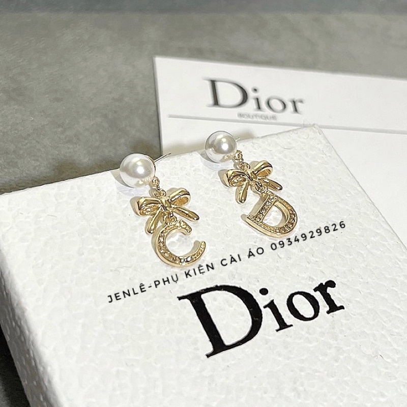 Bông tai nữ đính đá nhân tạo