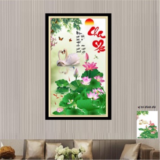 Tranh đính đá cha mẹ kích thước: 75cm x 50cm