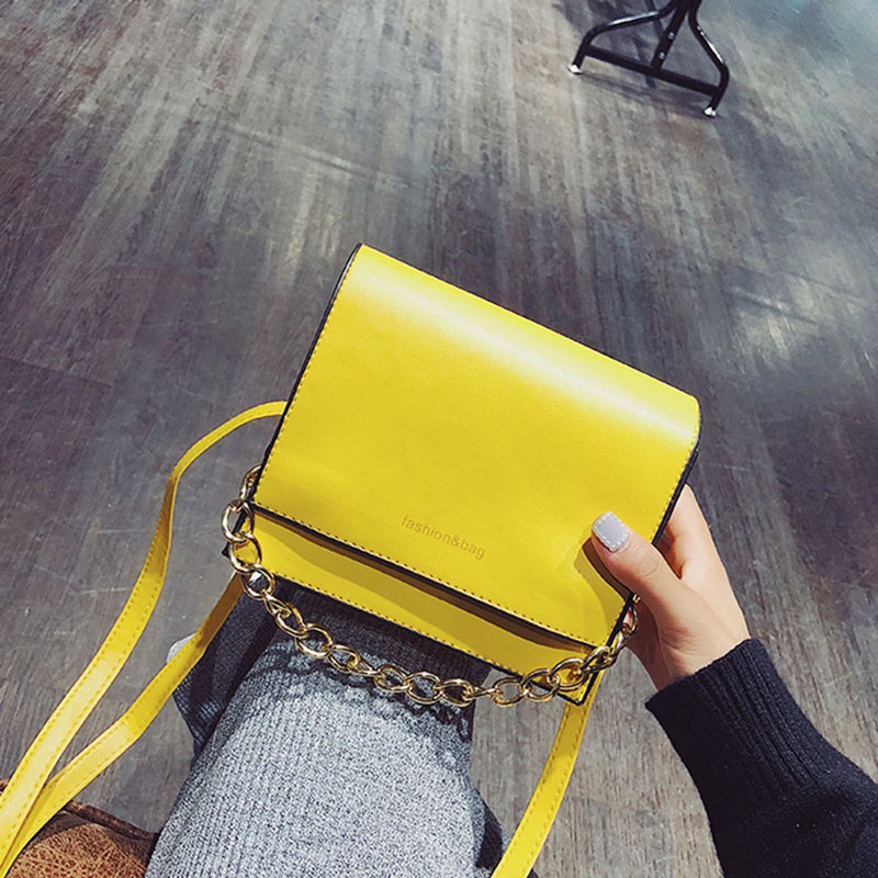 Túi đeo vai  IELGY cỡ vuông nhỏ phối dây xích phong cách Hàn Quốc thời trang