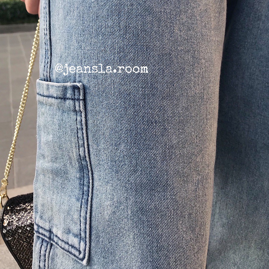 [#QJL3] Quần Dad Jeans JEANSLA Cạp cao ống suông Xanh pha cực chất 1 túi cách điệu đầu gối phải | BigBuy360 - bigbuy360.vn