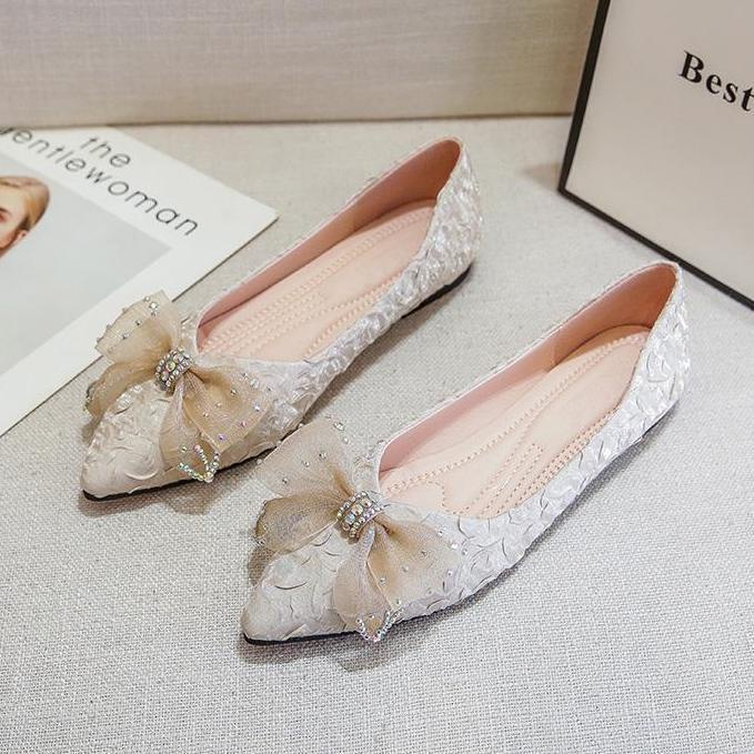 Giày Búp Bê Mũi Nhọn Đế Bằng Đính Nơ Ren Thời Trang Cho Nữ