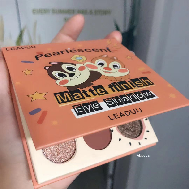[Hàng mới về] Bảng phấn mắt Leaduu 9 màu sắc tông lì và ánh nhũ lấp lánh chống thấm nước | BigBuy360 - bigbuy360.vn