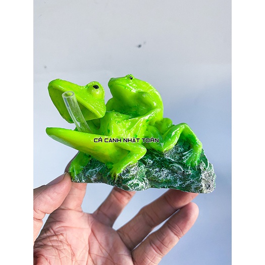 ẾCH CẶP THỔI OXY TRANG TRÍ BỂ CÁ, TIỂU CẢNH CAO 7CM