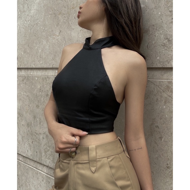 Áo lẻ cổ yếm Leaf Top