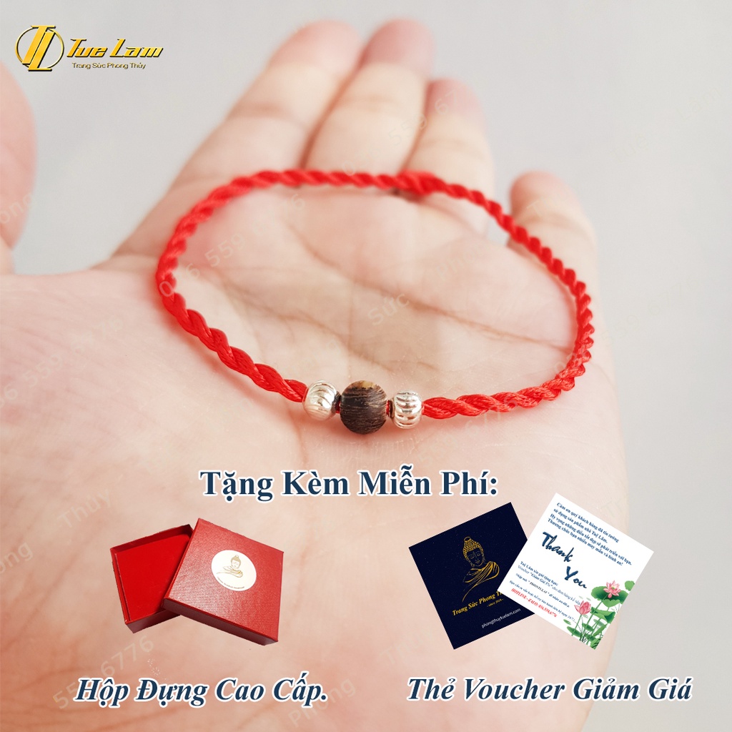 Vòng tay chỉ đỏ may mắn charm bi bạc mix hạt trầm hương sánh chìm bình an - Tuệ Lâm