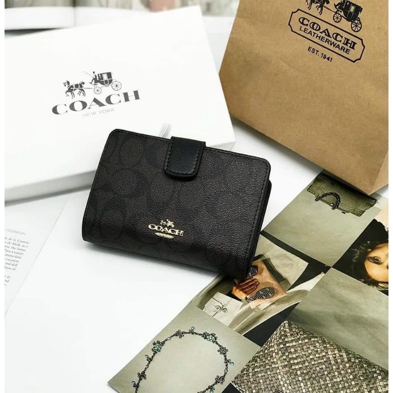 Ví Coach ngắn wallet medium da thật, full box
