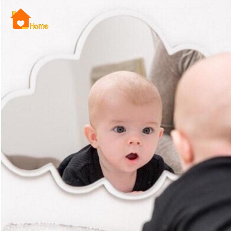 Gương Acrylic Kèm Dây Treo Dùng Trang Trí Phòng Cho Bé
