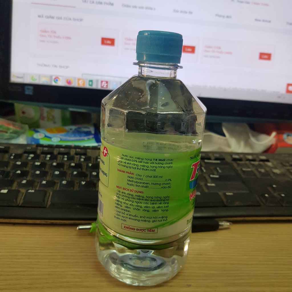 Nước súc miệng họng TB muối NaCl 0.9% Traphaco chai 500ml