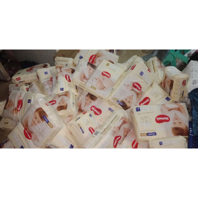 Tã quần Huggies Thin & Soft/huggies skincare size L44/XXL28/M42+8/L38+6/L68+8/M74+8/xl60+8/xxl54+8