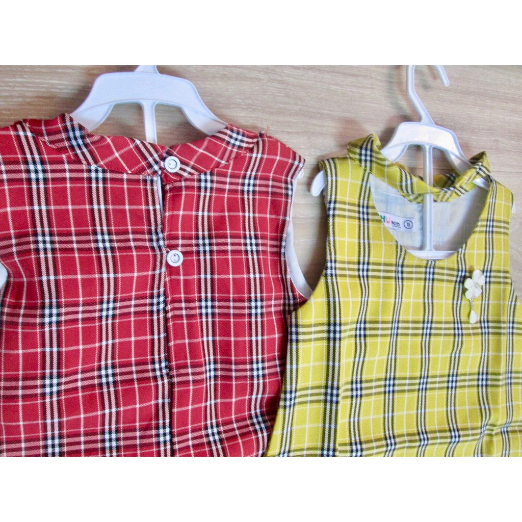 Đầm Bé Gái Caro Bur-ber-ry Kèm Cài Hoa - Vải Cotton Mịn Đẹp Trang 25 Kids - AD075