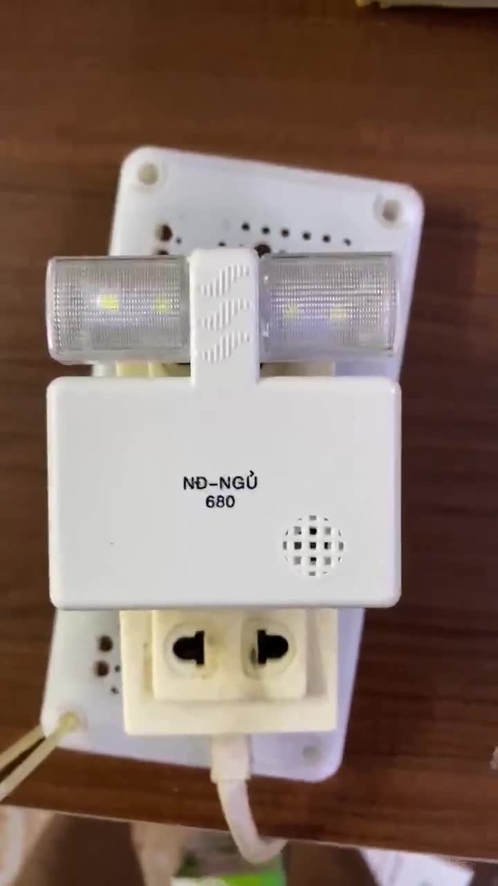 ĐÈN NGỦ CẢM ỨNG VUÔNG | BigBuy360 - bigbuy360.vn