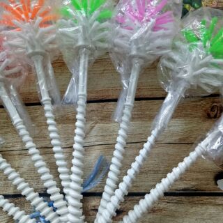 Chà bồn cầu tròn xoắn