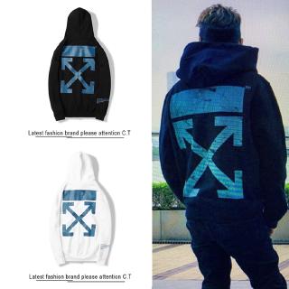 Áo hoodie trắng in hình mũi tên và mũi tên