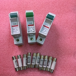 5 bộ đế và cầu chì sứ 10x38 (từ 2-32 A)