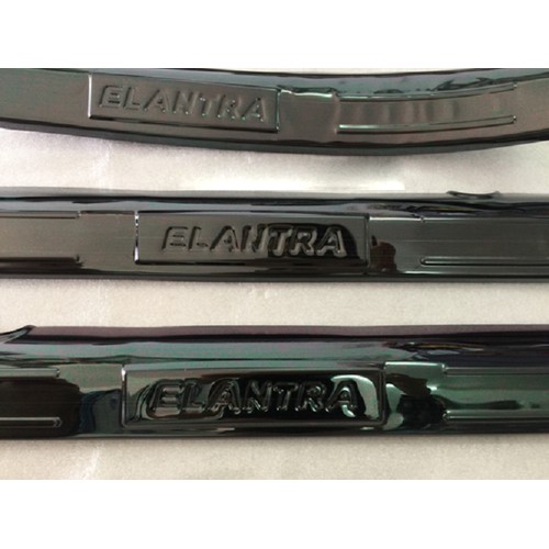 Bộ 8 ốp bậc trong ngoài elantra 2016 đến 2021 mẫu titan