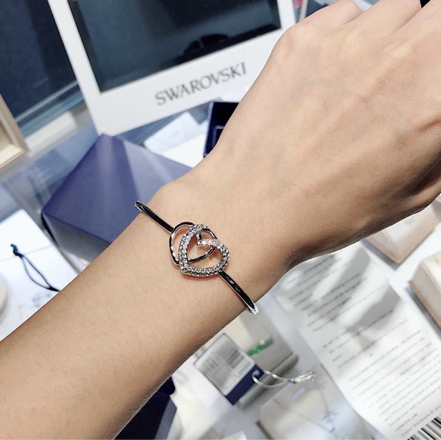 ⛔️ Vòng_tay_swarovski_double_heart_bangle⛔️