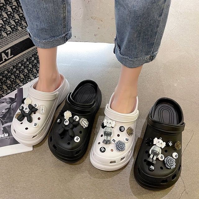 Giày Sandal Đế Dày Tăng Chiều Cao Chống Trượt Đính Búp Bê Hoạt Hình Và Bong Bóng Dễ Thương Thời Trang Mùa Hè Dành Cho Bạn Nữ