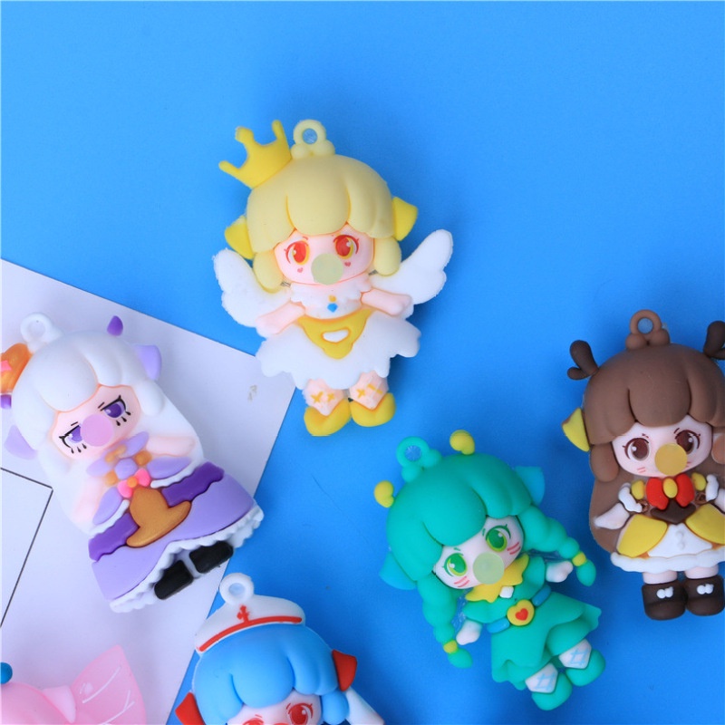 Set 2 móc khóa hình búp bê bằng cao su mềm dễ thương