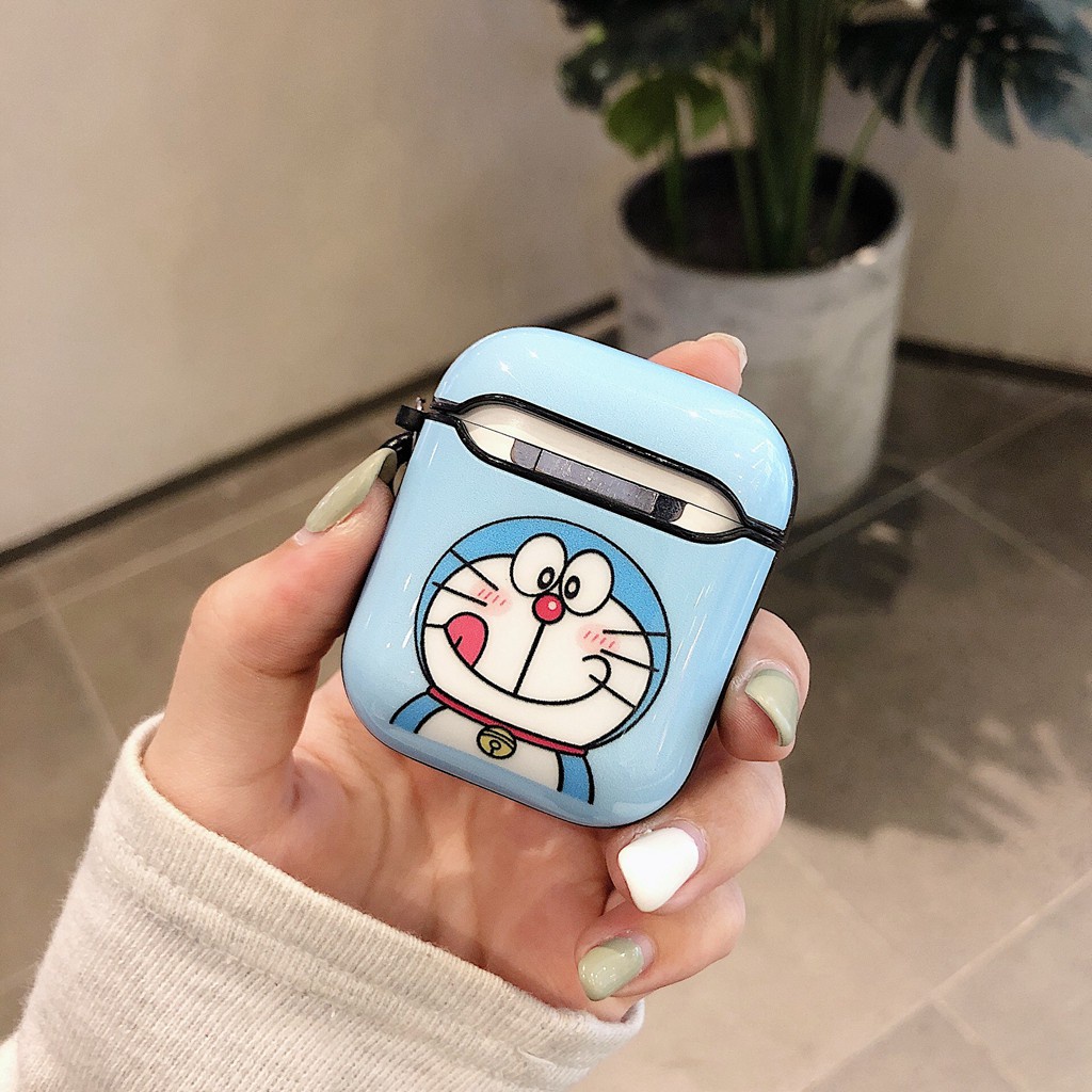 Vỏ bảo vệ hộp sạc tai nghe Airpods 1 2 3 Pro họa tiết doraemon dễ thương