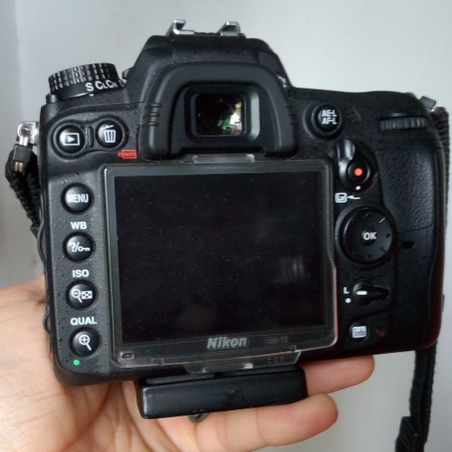 Máy ảnh Nikon D7000 chính hãng 99% fullbox