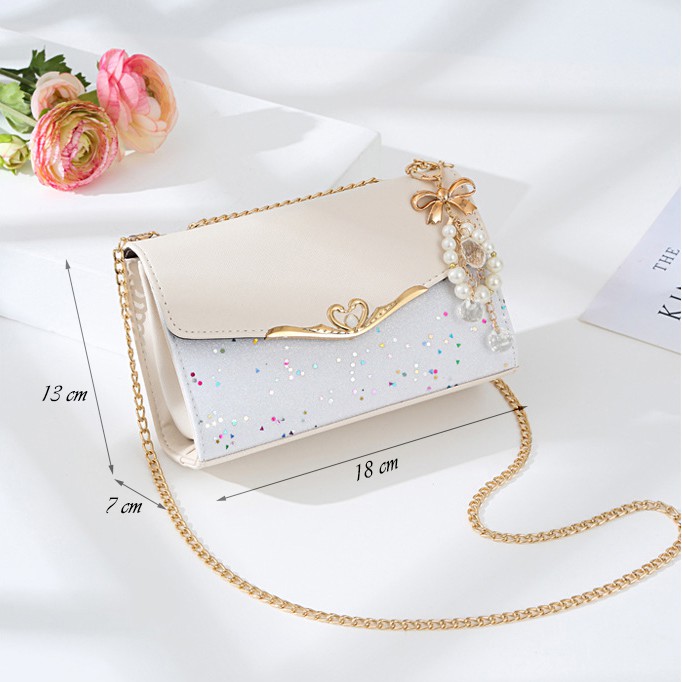 Túi Đeo Chéo T04 Khóa Ngỗng Màu Kem