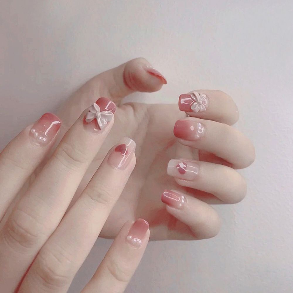 [Hàng mới về] 24 Móng tay giả dáng ngắn kiểu dáng xinh xắn DIY