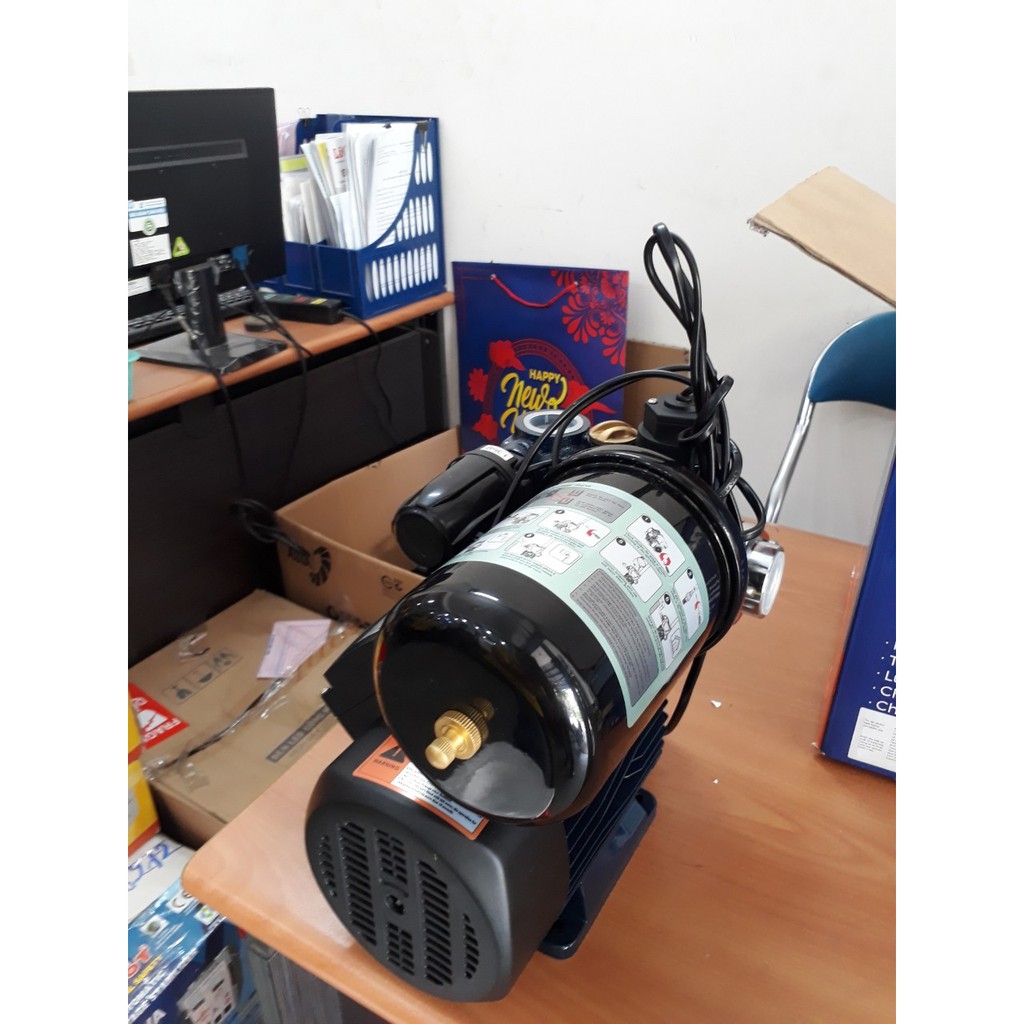 Máy Bơm Nước Nóng Tăng Áp Điện Tử Nanoco - 200w