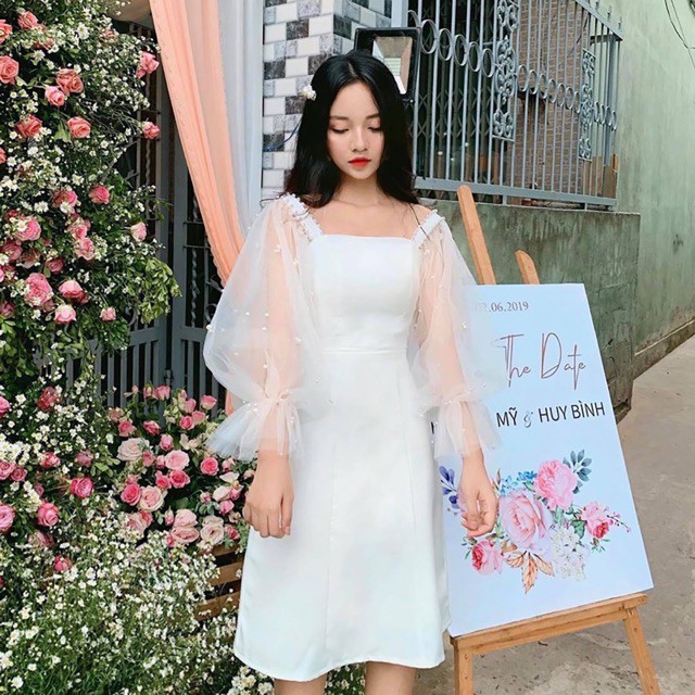 Đầm dự tiệc tay voan đính ngọc dễ thương RE