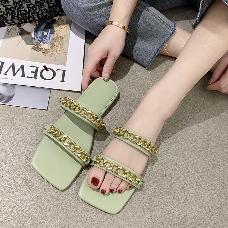 Dép IELGY mũi vuông đế bằng phối dây xích vàng thời trang đi biển dành cho nữ
