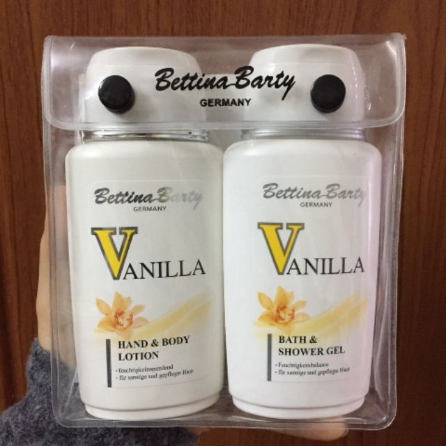 DƯỠNG THỂ/ SỮA DƯỠNG THỂ +SỮA TẮM Vanilla Hand And Body Lotion của Bettina Barty 500ml | BigBuy360 - bigbuy360.vn