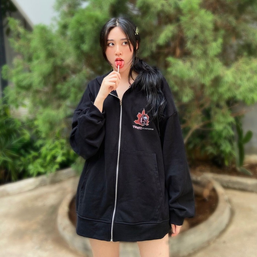 HOODIE AMONG 20 YEARS OLD | BigBuy360 - bigbuy360.vn