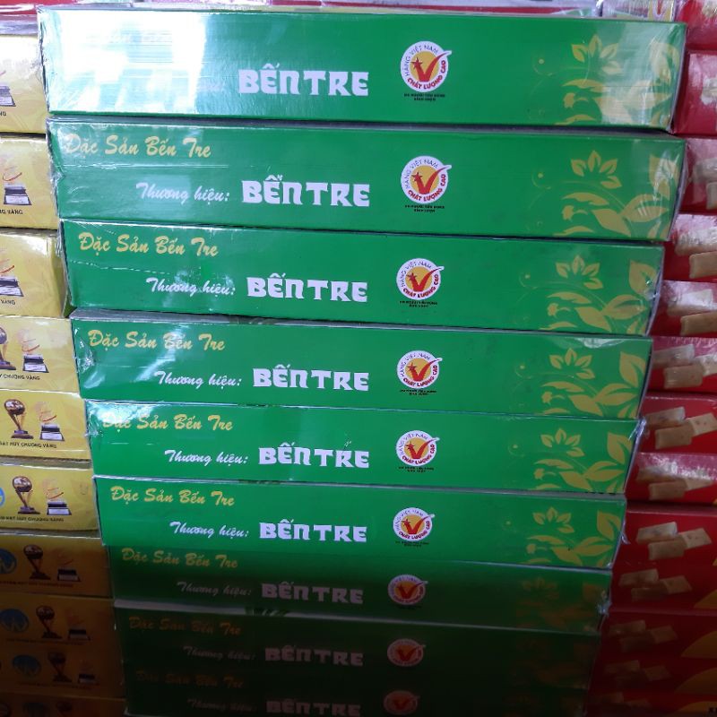 Combo 5 hộp kẹo dừa Bến Tre dứa sầu riêng 400g | BigBuy360 - bigbuy360.vn