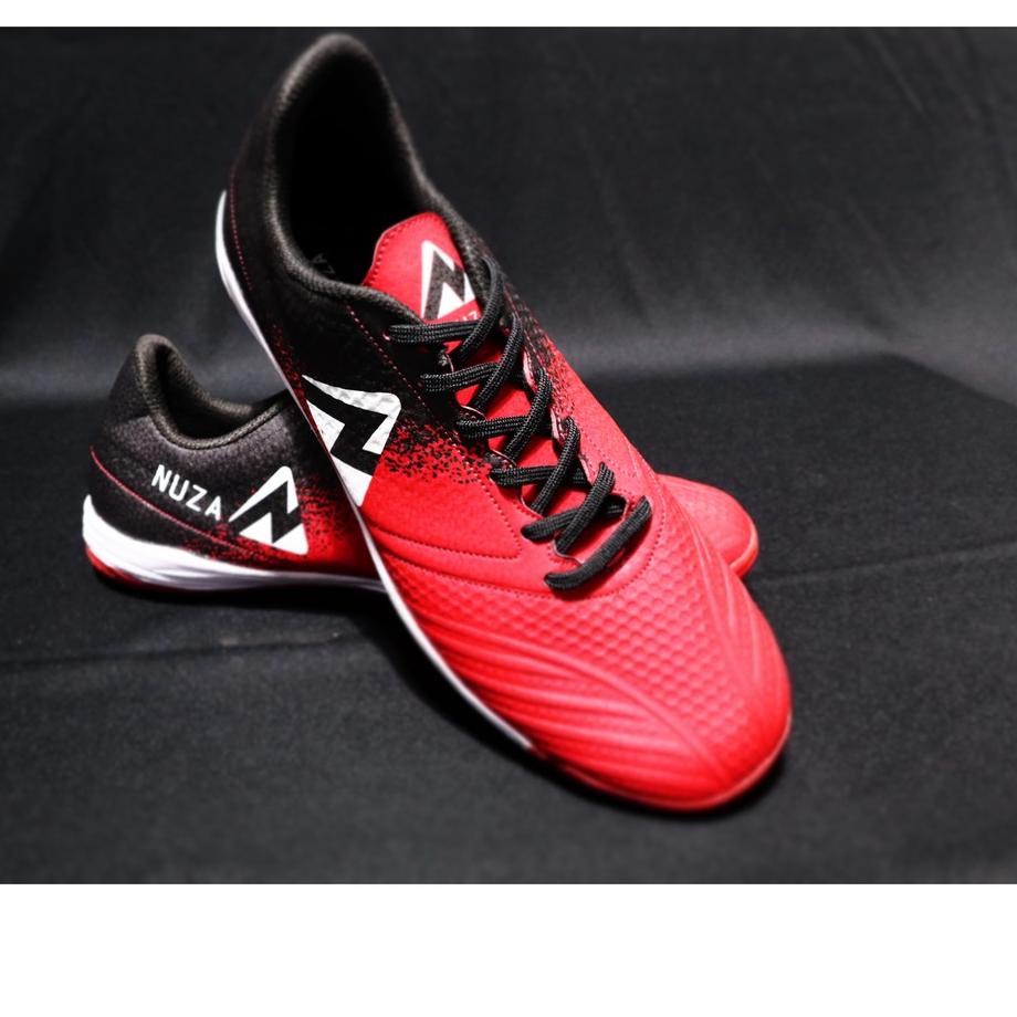 ✨Mua Thủy Thủ✨ Giày Thể Thao Đá Bóng Futsal Màu Đỏ Đen Cá Tính Cho Nam ☞