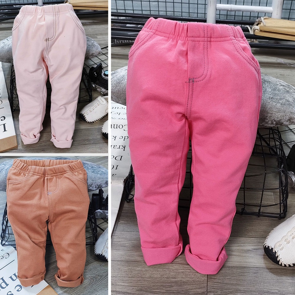 Quần kaki bé trai lưng thun co giãn phối áo dài sơ mi áo thun màu trắng MamLa