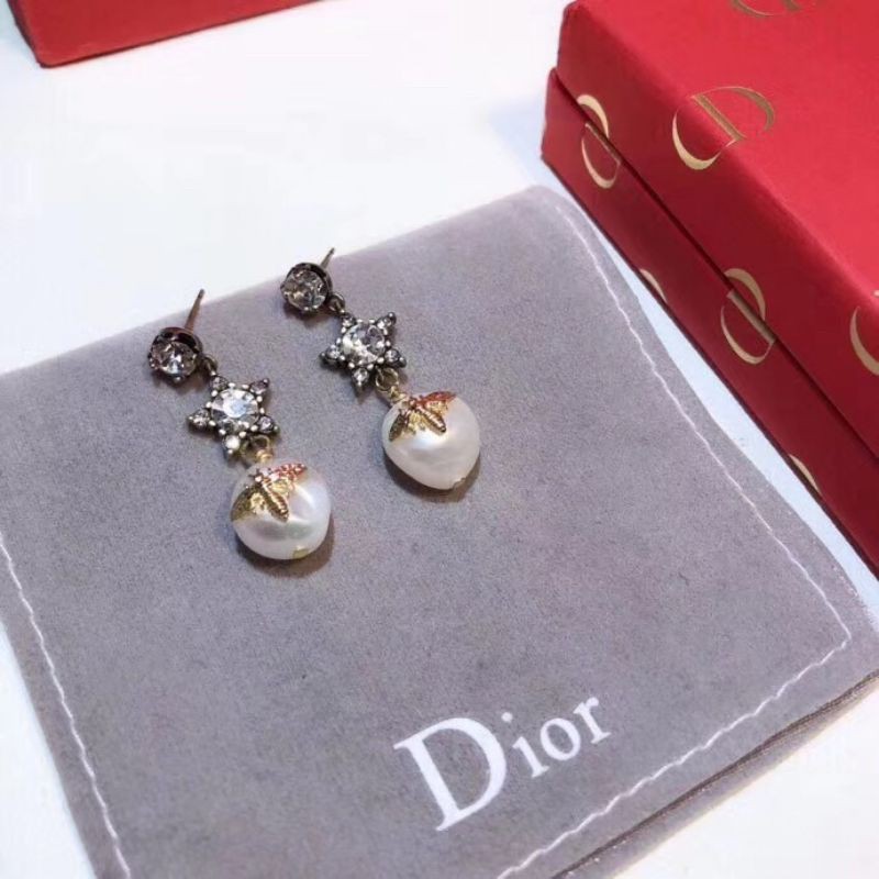 Bông Tai Dior Đính Đá Và Ngọc Trai Sang Trọng Cho Nữ