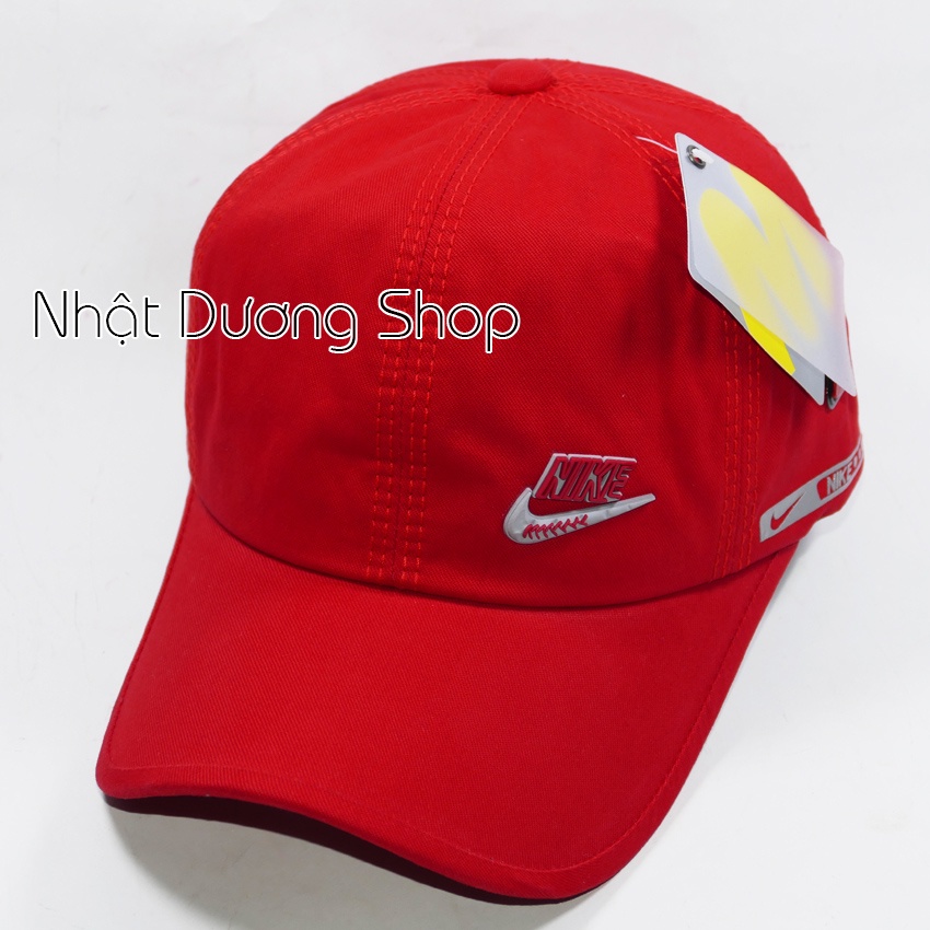 Nón kết cao cấp và hông sò tam giác - Chất liệu vải Kaki bền chắc kết hợp với chữ ép tạo nên sự nổi bật cho người đội