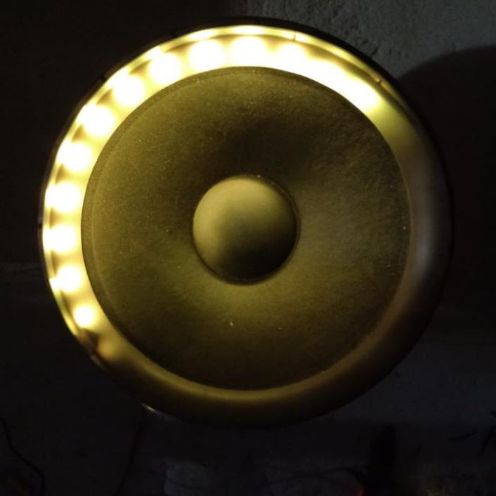 Loa bass 40 kèm đèn led nháy theo nhạc tròn công suất 250W - 350W 4 ôm mẫu mới năm 2022
