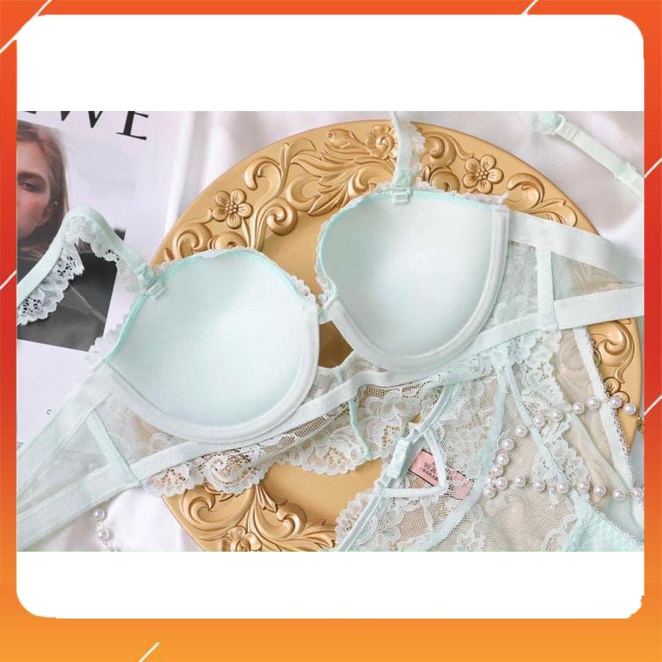 Set bộ đồ lót nữ AG cao cấp áo có gọng cup ngang, chất liệu ren họa tiết hoa thêu, có đệm mút. Mã B16860