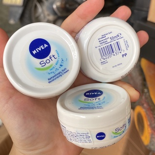 Kem dưỡng da Nivea Soft lọ nhỏ