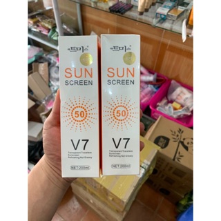 Kem chống nắng v7 dạng xịt