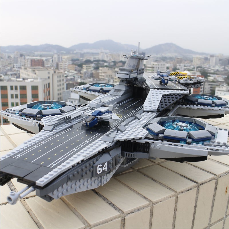 > Lego Avengers Heroes Building S.H.I.E.L.D.Military Sky Aircraft Carrier Model Đồ chơi có độ khó cao <