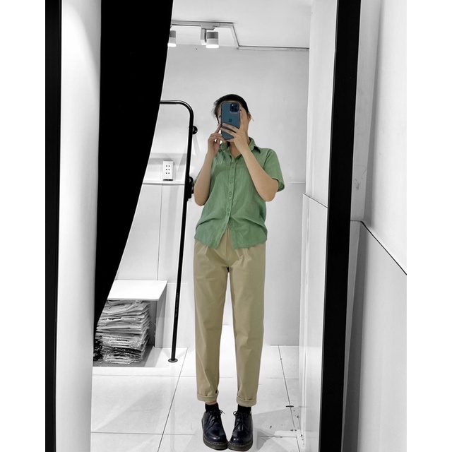 ÁO SƠ MI TAY NGẮN NÚT ĐÔI