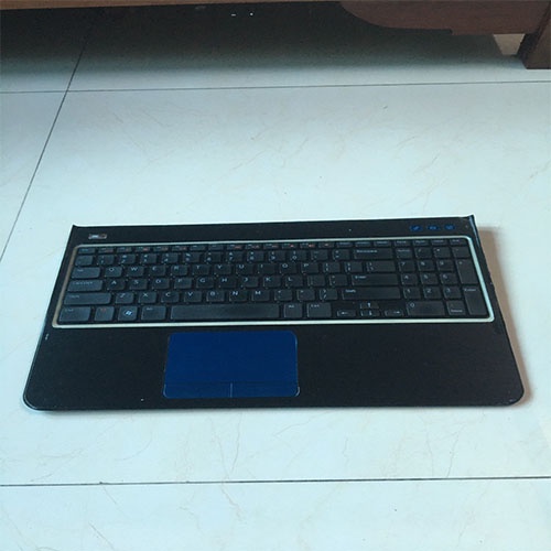 Vỏ C laptop dell n5110 tháo máy ( vỏ có dán decan ,kèm phím chưa test)