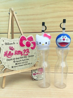 Bình nhựa 3D 500ml HELLO KITTY - DOREMON DORAEMON