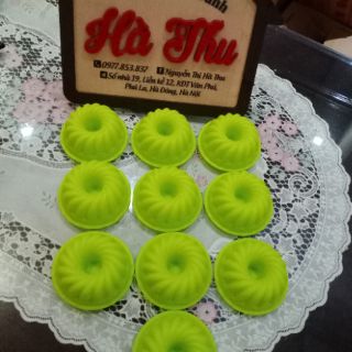 Khuôn cupcake silicon (nhiều mẫu) 10c