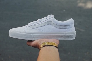 (SALE + TẶNG HỘP+ FREESHIP )Giầy  OS White Low vNXK xịn