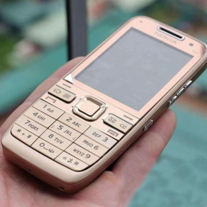 Điện Thoại Nokia E52 Chính Hãng Bảo Hành 12 Tháng Nắp Lưng Nhôm Có 3G WiFi